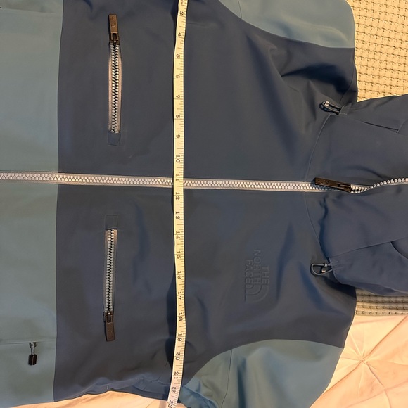 The North Face Women’s Anonym FUTURELIGHT Ski Jacket - Picture 15 of 16